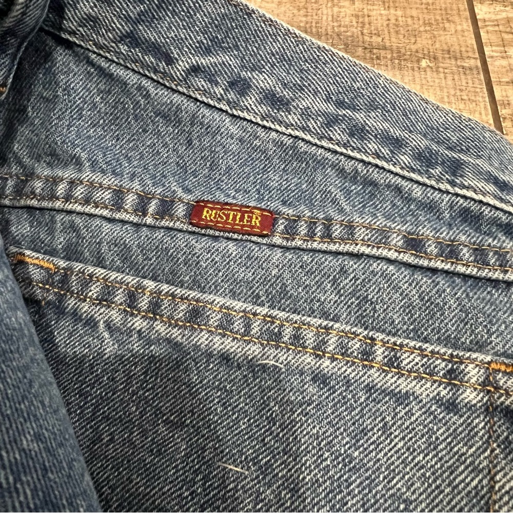 Rustler denim - Picture 2 of 3